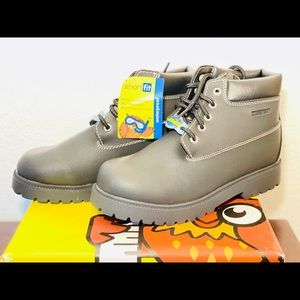 SMART FIT BOYS BLACK BOOTS